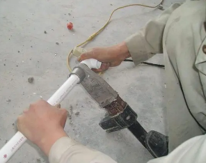 犍为漏水维修电话